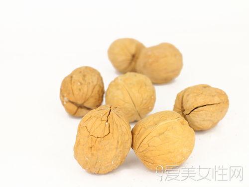 曼妮吃瓜胡桃,揭秘瓜果界的甜蜜诱惑