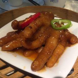 茉莉吃鸡瓜,茉莉的奇妙吃鸡瓜之旅