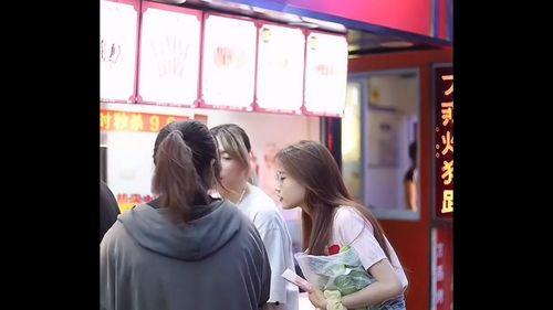 外国街头挑战吃瓜,一场味蕾与文化的碰撞之旅